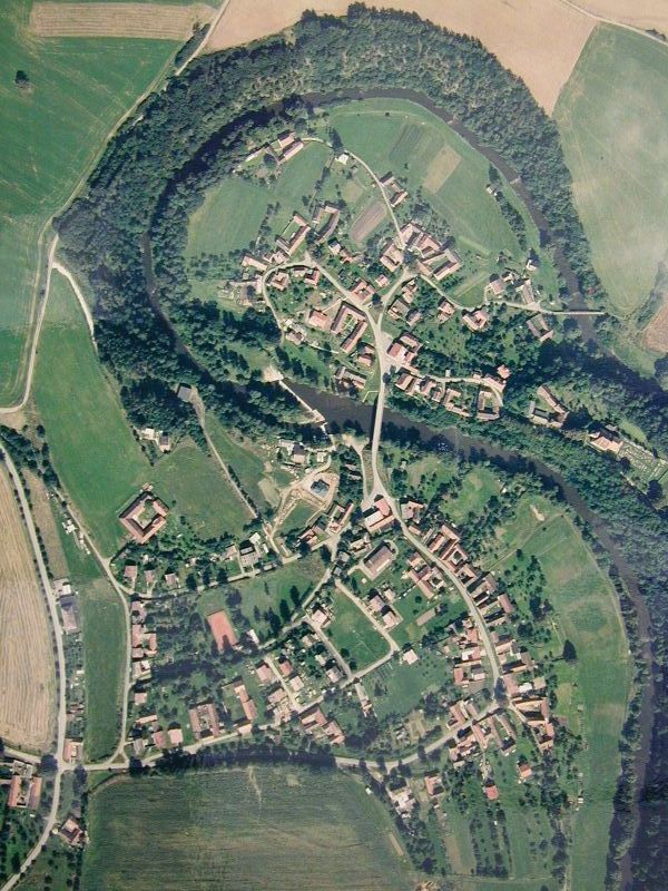 Letecký snímek Doudleb